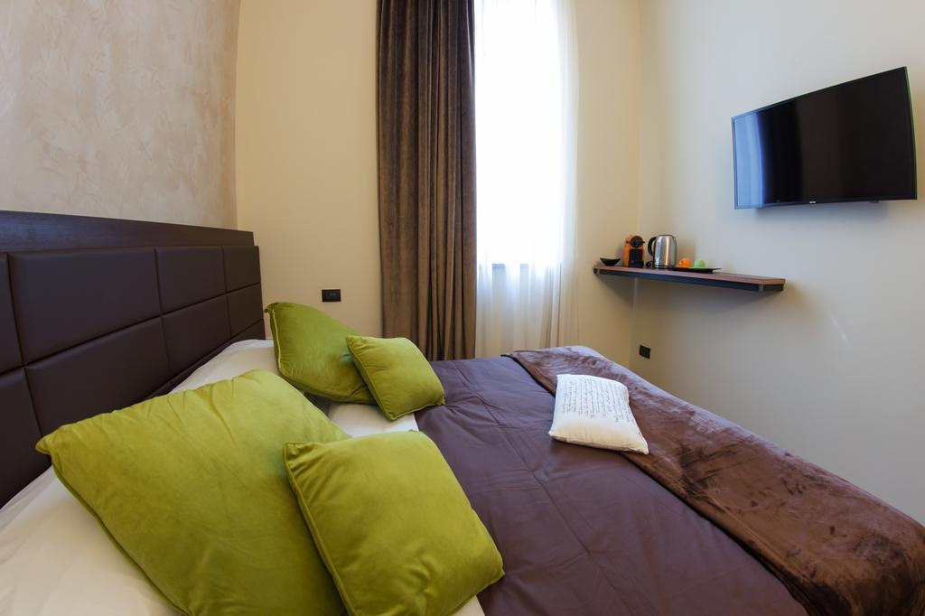 Arena Luxury Rooms Верона Экстерьер фото